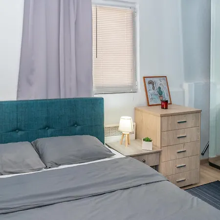 Modern Upon Tsimiski Apartamento Tesalónica