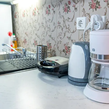 Modern Upon Tsimiski Apartament Saloniki