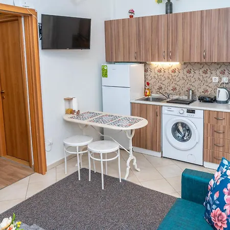 Apartament Modern Upon Tsimiski