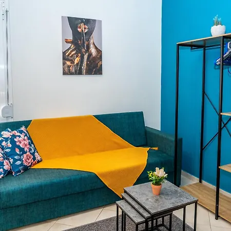 Modern Upon Tsimiski * Szaloniki