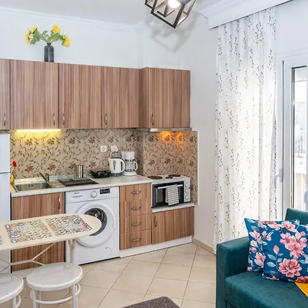 Modern Upon Tsimiski