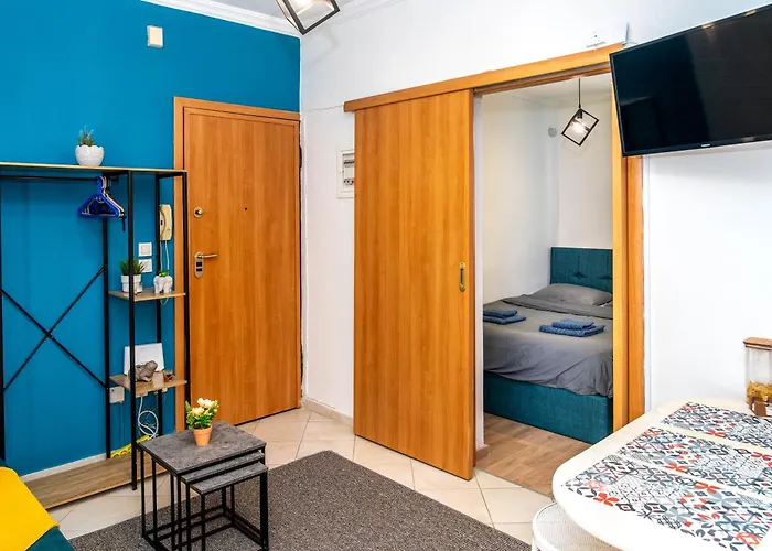 Apartment Modern Upon Tsimiski